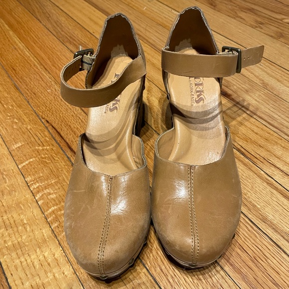 Evah Leather Ankle strap Chunky Block Boho Grommet Sandal Heels pumps retro stud - Picture 2 of 9